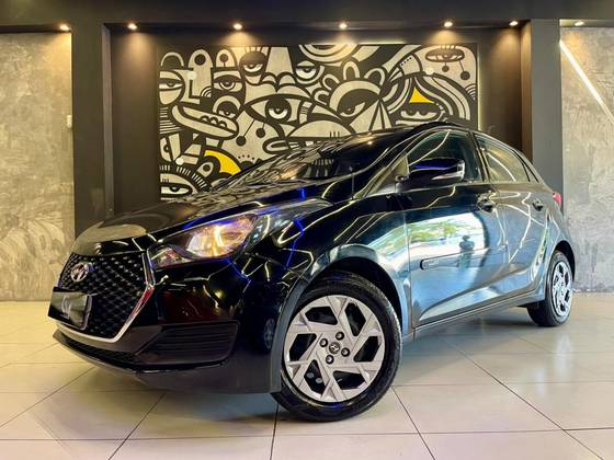 HYUNDAI HB20 1.0 COMFORT PLUS 12V FLEX 4P MANUAL HYUNDAI HB20 1.0 COMFORT PLUS 12V FLEX 4P MANUAL